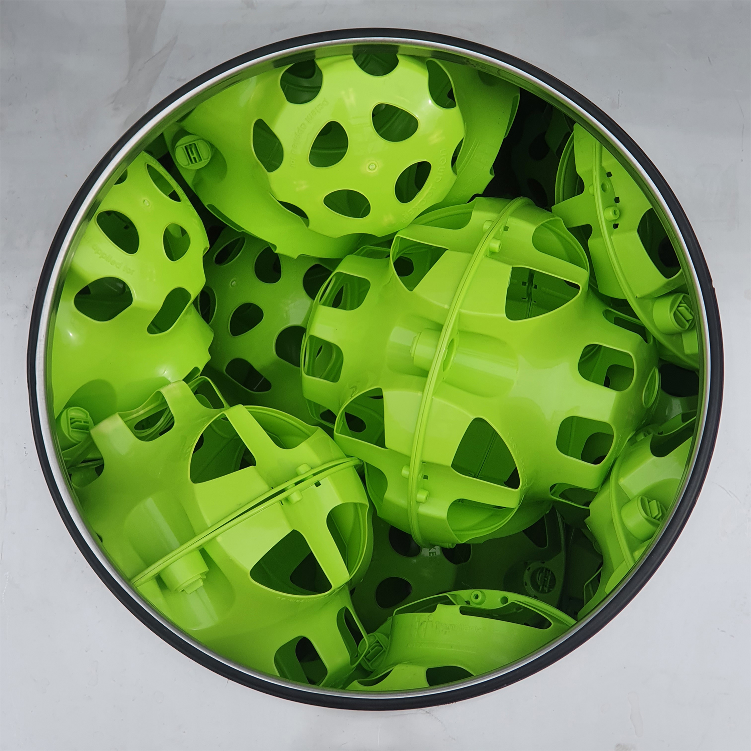 Ball Baffles Tank Management